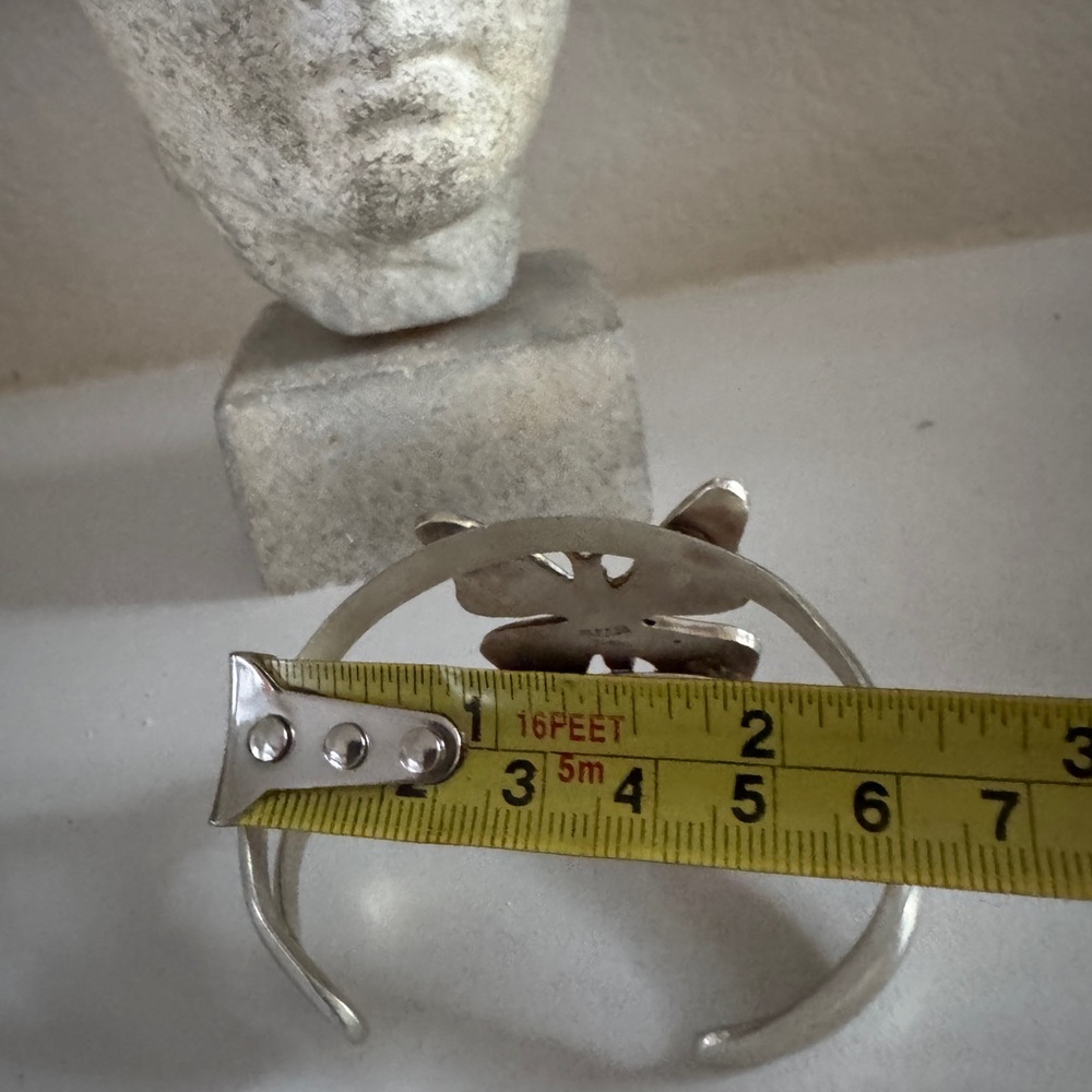 Vintage‎ Alpaca Silver Butterfly Cuff Bracelet Black Inlay - Picture 11 of 11